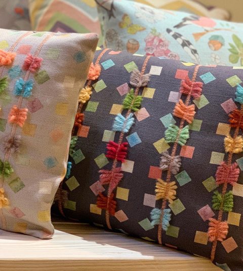 Tufted_Small_Squares_Cushion