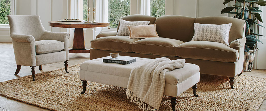 Banner_1_Stratford-Sofa-Polyanne-chair-093_P